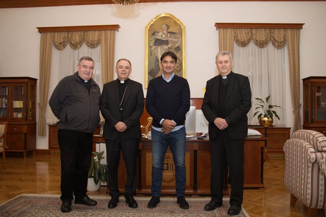 Biskup Radoš primio izbornika hrvatske nogometne reprezentacije Zlatka Dalića